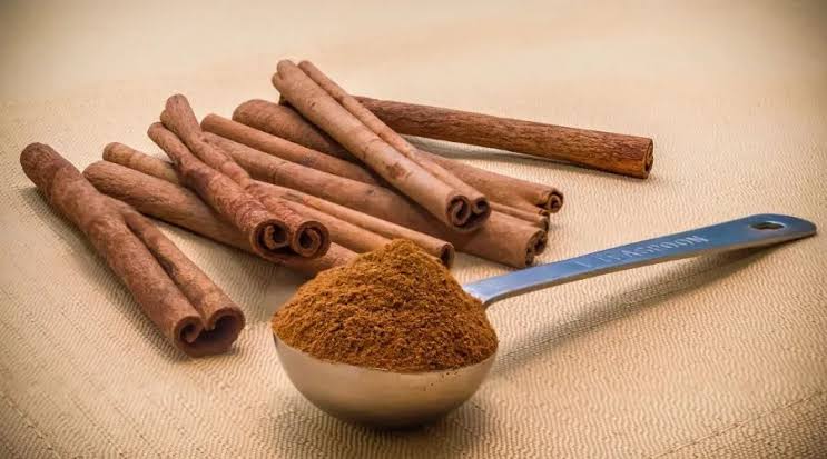 Ground cinnamon