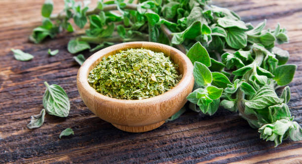 Dried oregano